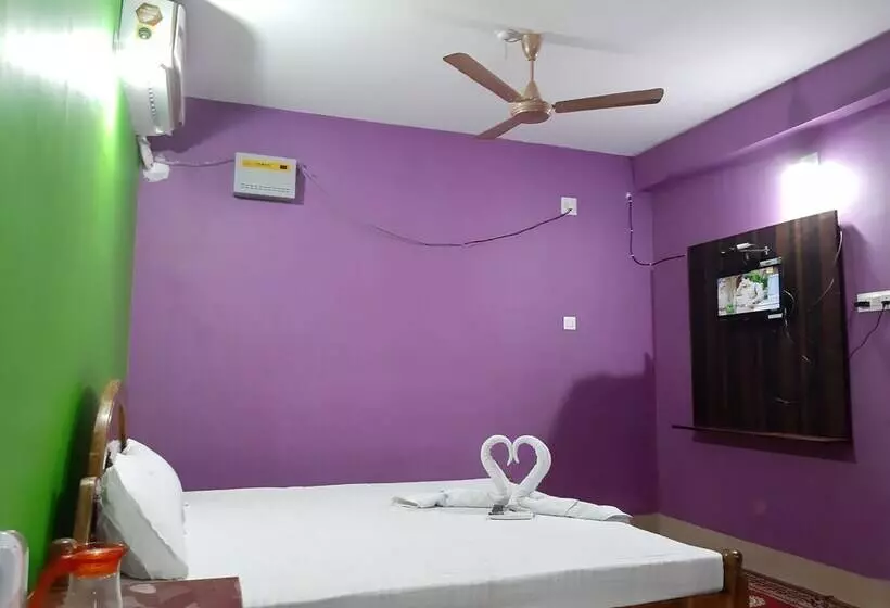 Hotelli Goroomgo Vip Lodge Puri