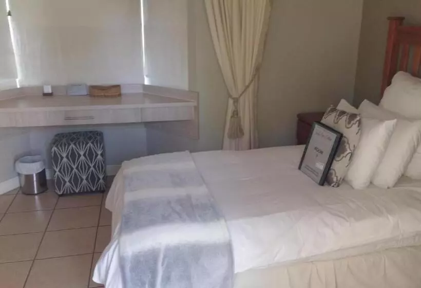 ホテル Liza's Cottage Guesthouse