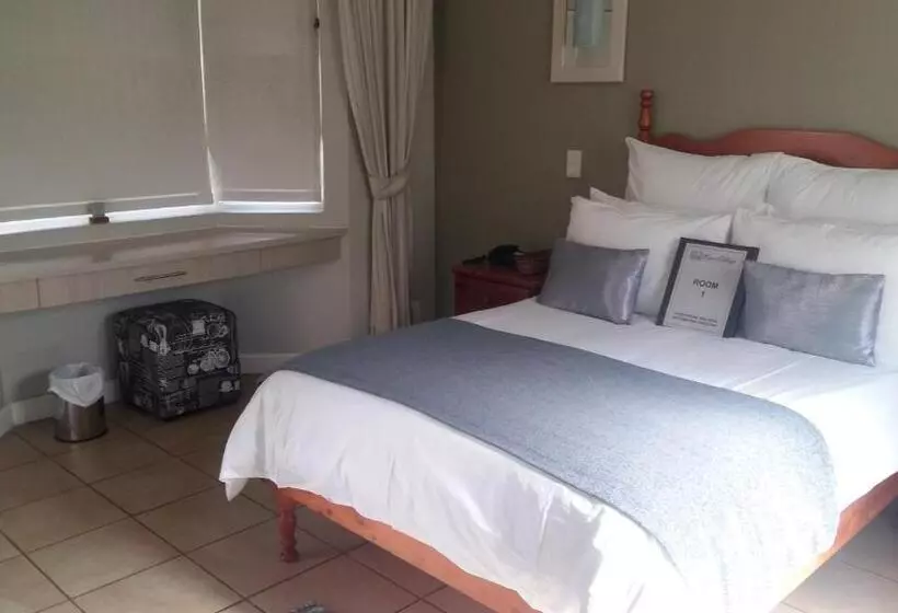 ホテル Liza's Cottage Guesthouse