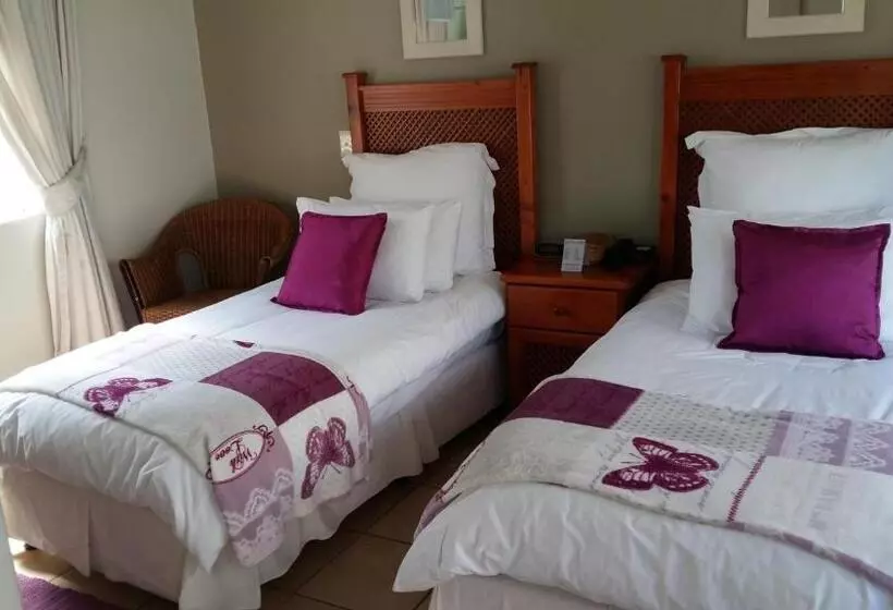 ホテル Liza's Cottage Guesthouse