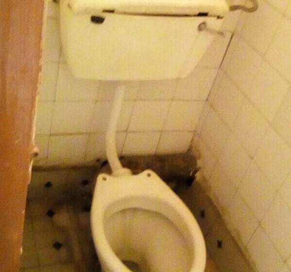 هتل Scarlet Holiday Inn