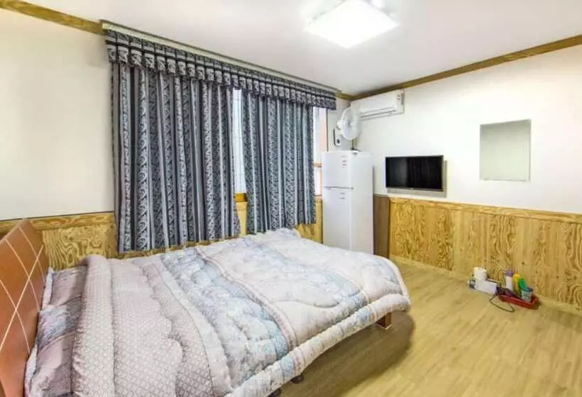 ホテル Boryeong Baekhyeon Pension