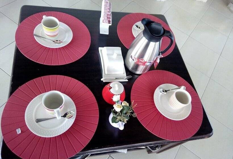 هتل Heavenly Meadows