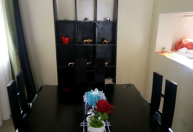 هتل Heavenly Meadows