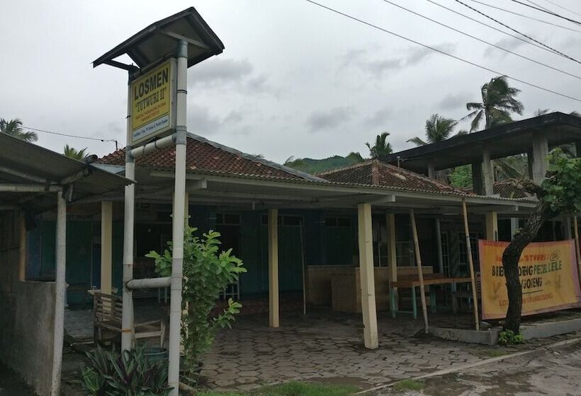 Hotel Losmen Tut Wuri 2