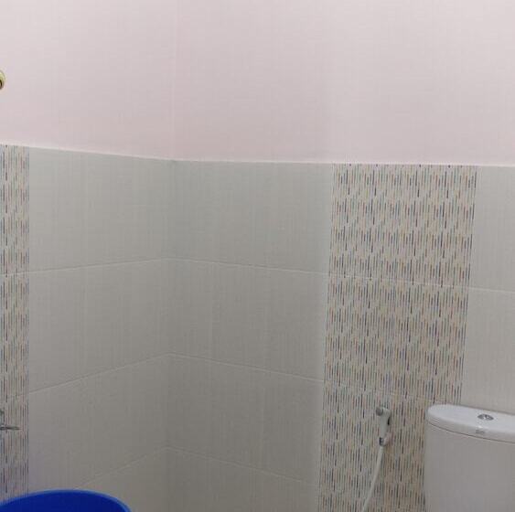 Hotel Losmen Tut Wuri 2