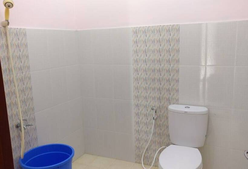 Hotel Losmen Tut Wuri 2