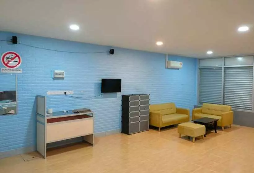 ホテル Meow Homestay By Oyo Rooms