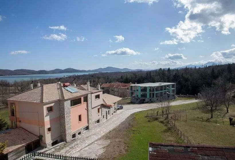 Hotelli Silva Suites