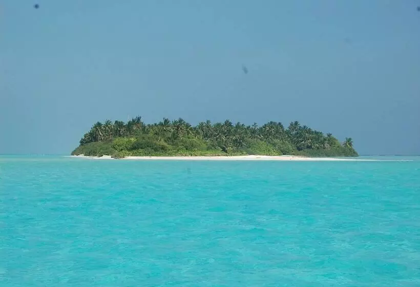 هتل Vaali Maldives Island Escapes & Dive