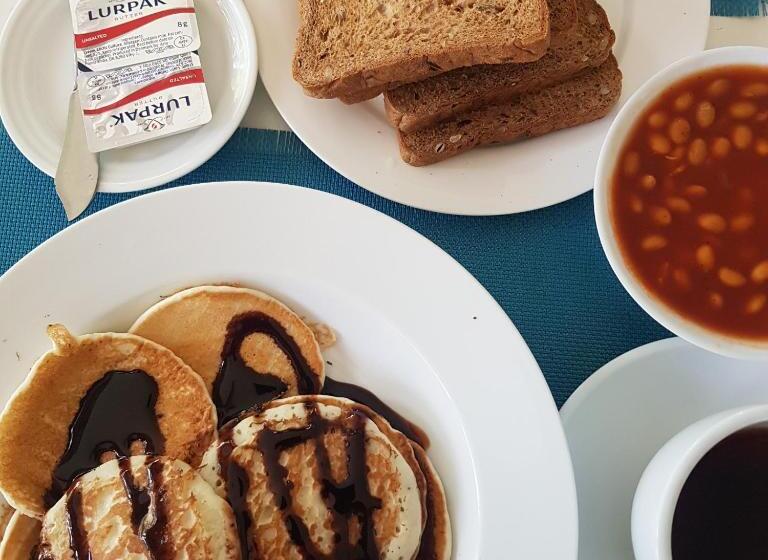 هتل Vaali Maldives Island Escapes & Dive