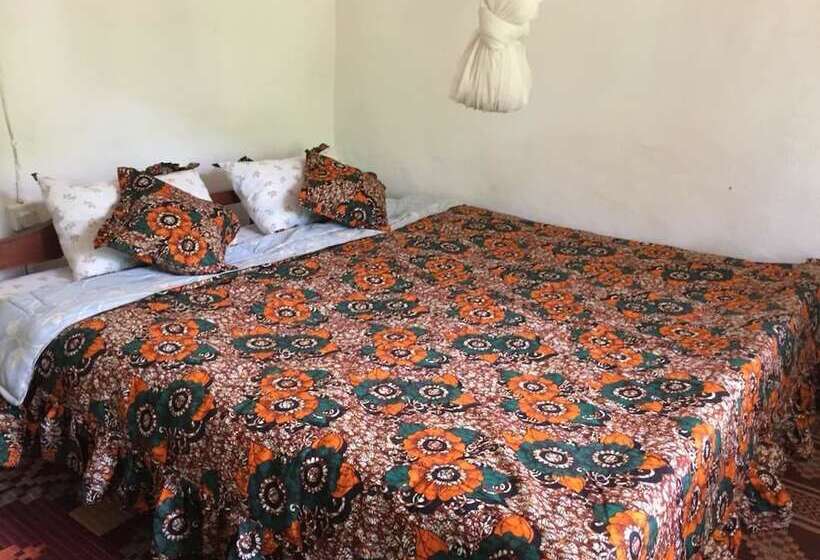 هتل Bwindi View Lodge & Camp Site