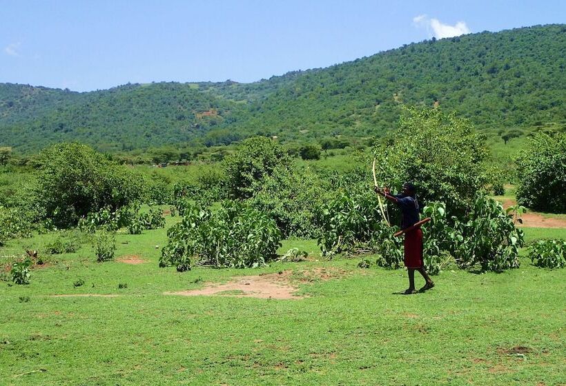 هتل Olonyori Maasai House