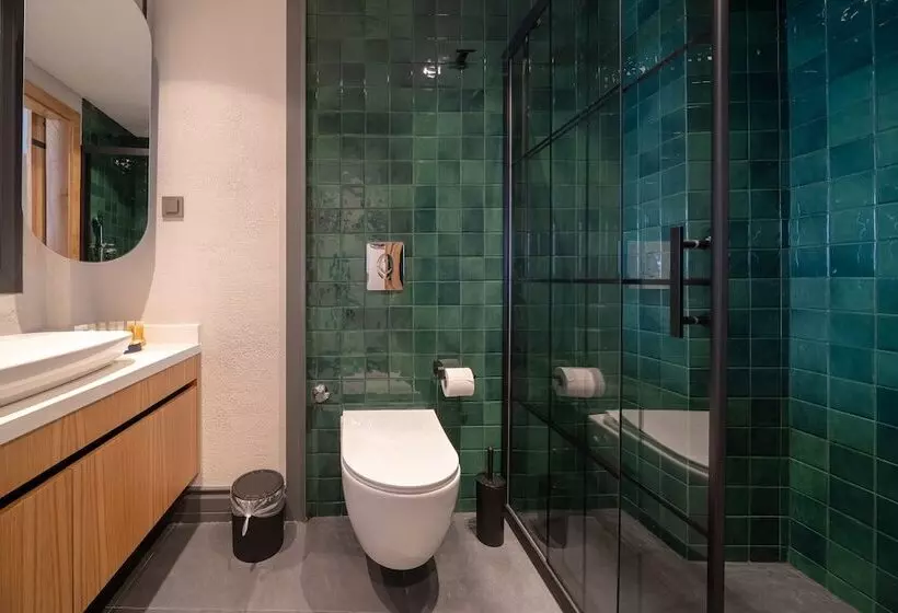 هتل Reddoors Suites Sea View