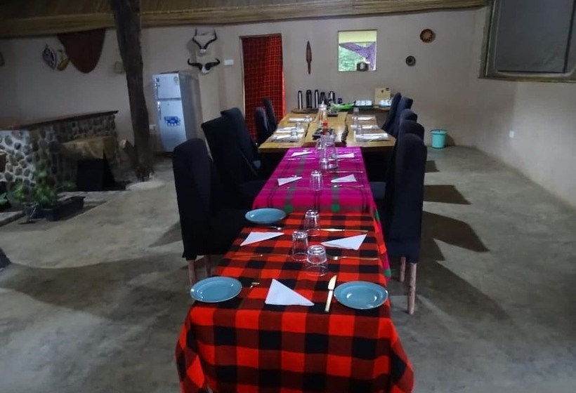 هتل Semadep Safari Camp