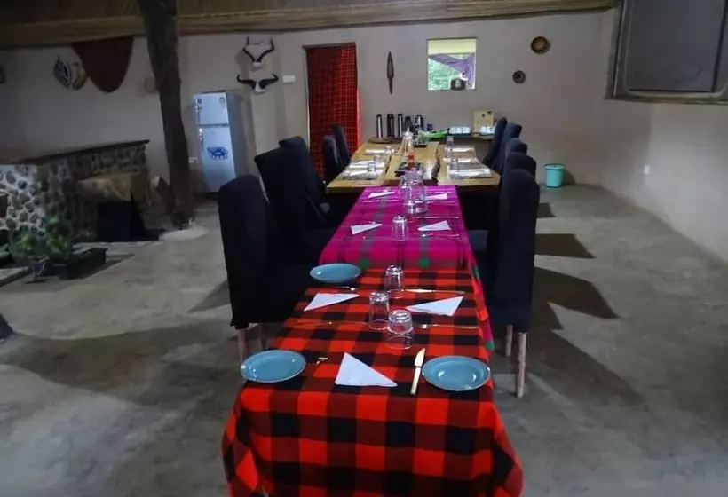 هتل Semadep Safari Camp