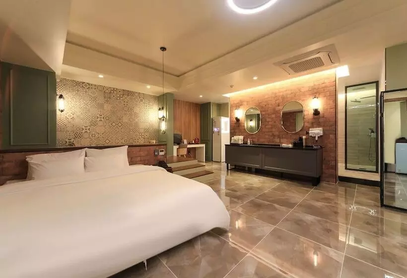 ホテル Ulsan Jinjangdong Samsungjang