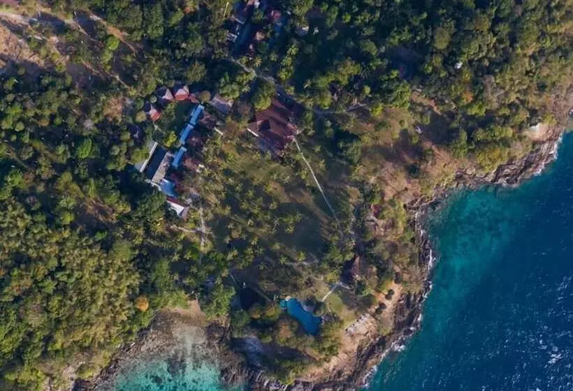 Hotelli Bambooraya Villa