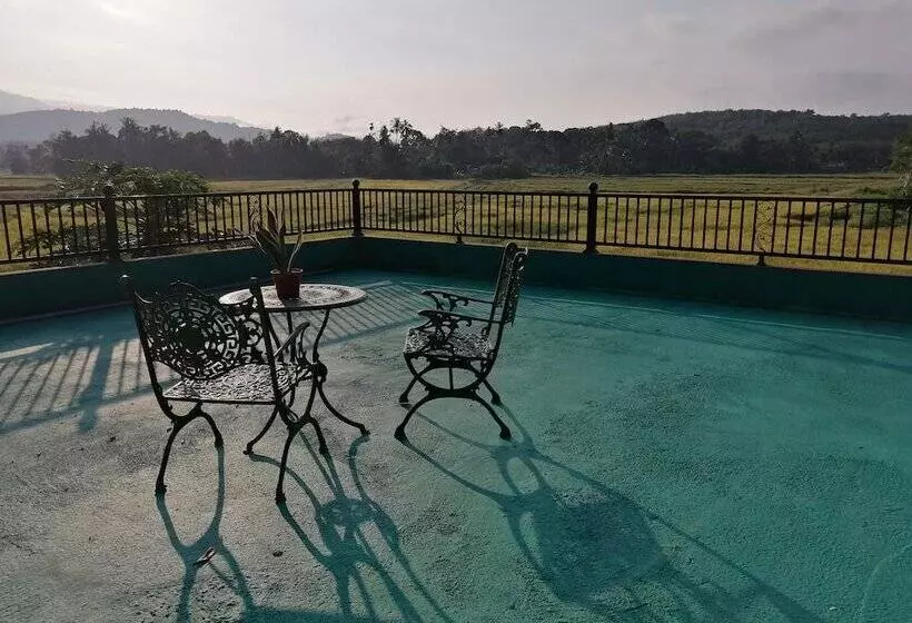 ホテル Guesthouse Beluru