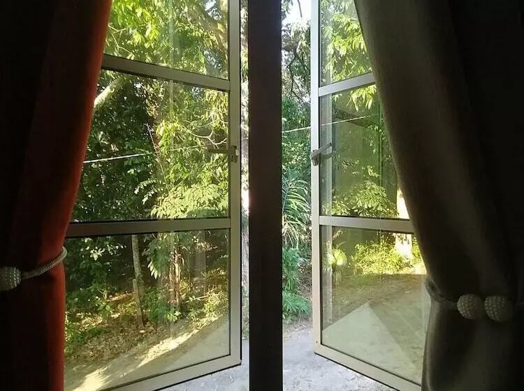 ホテル Guesthouse Beluru