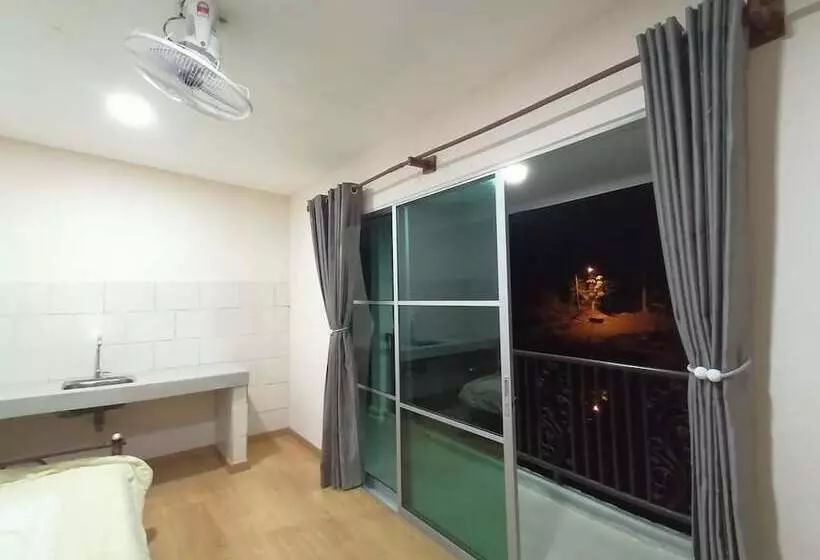ホテル Guesthouse Beluru