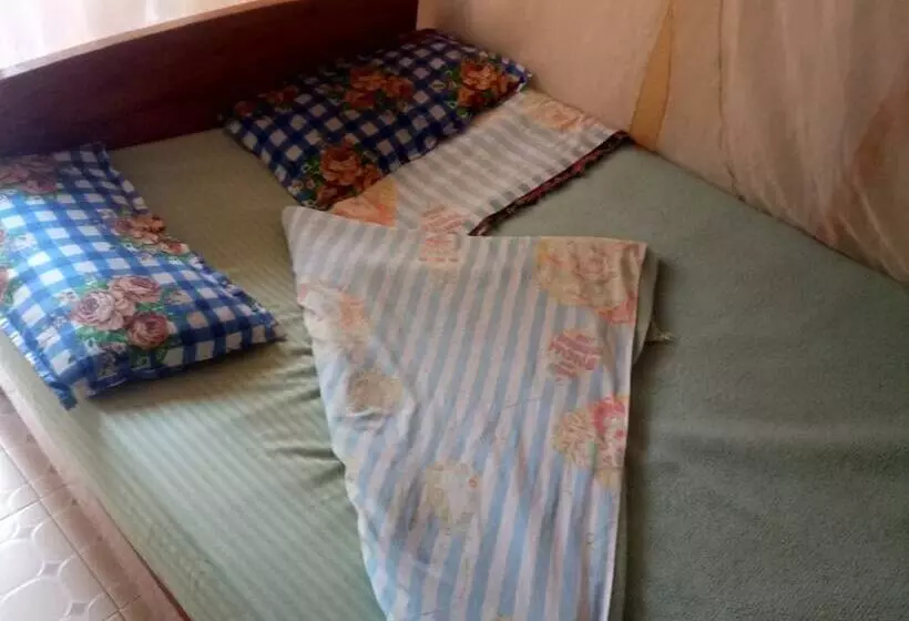 هتل Kibiro Lodge