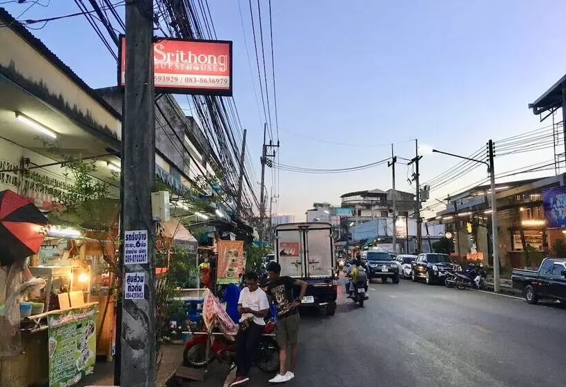 هتل Srithong Guesthouse