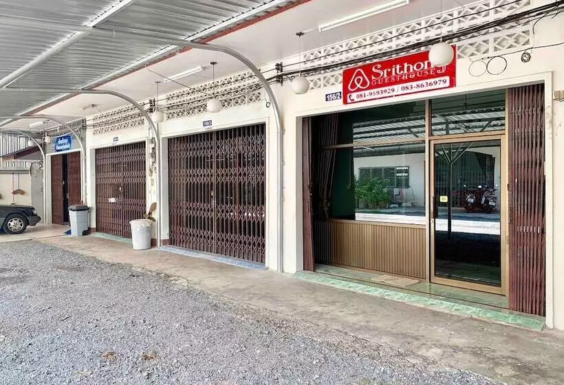 هتل Srithong Guesthouse