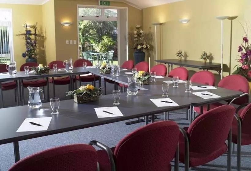 Alpin Motel & Conference Centre