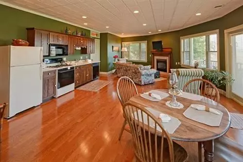 Bed and Breakfast Holmes With A View