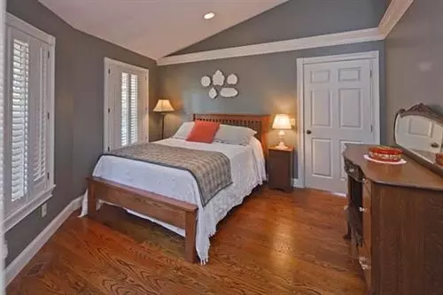 Bed and Breakfast Holmes With A View