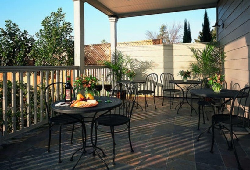 مبيت وإفطار Inn At Sonoma, A Four Sisters Inn