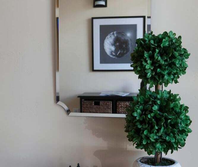 مبيت وإفطار Inn At Sonoma, A Four Sisters Inn