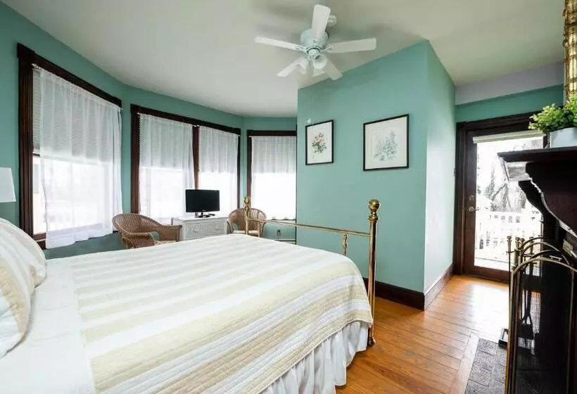 צימר The Inn At The Oaks