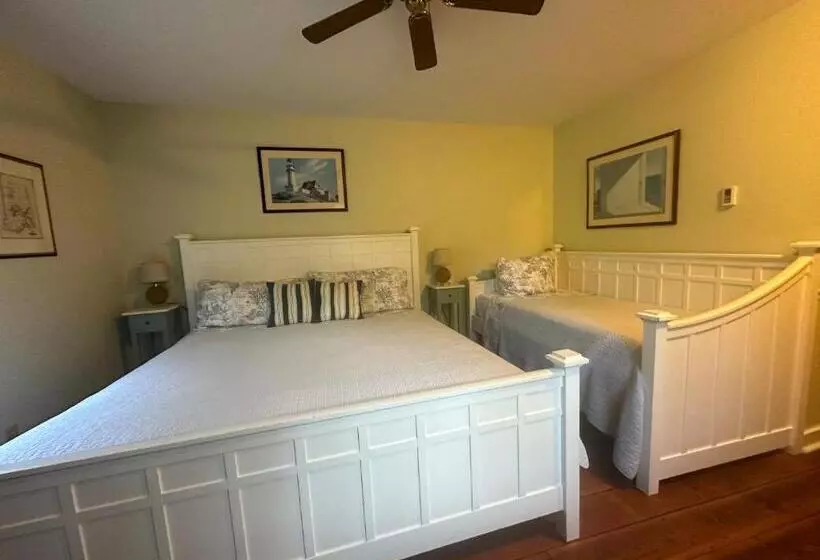 צימר The Inn At The Oaks