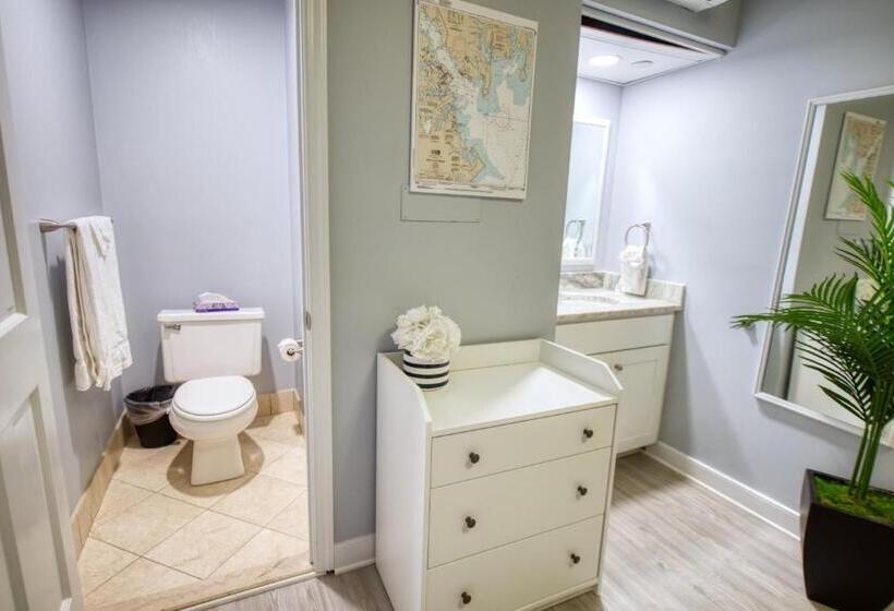 مبيت وإفطار Inn On Main Annapolis