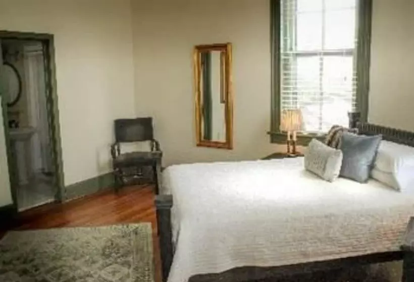 민박 Prince Solms Inn