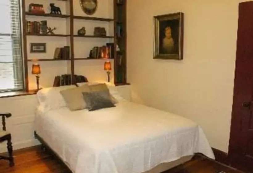 민박 Prince Solms Inn