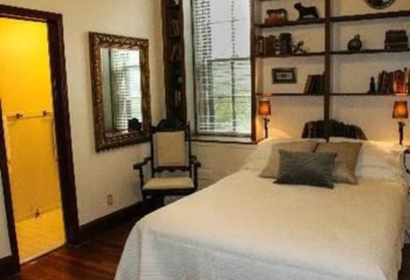 Bed and Breakfast Prince Solms Inn