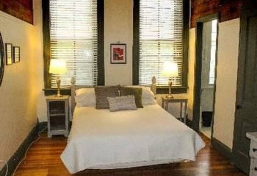 Bed and Breakfast Prince Solms Inn