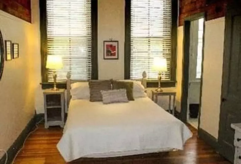 민박 Prince Solms Inn