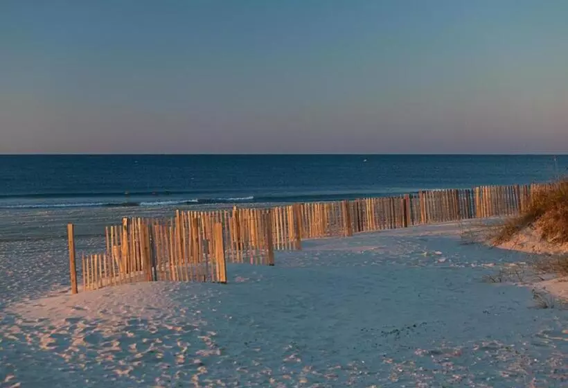 호텔 Atlantic Beach Resort, A Ramada By Wyndham