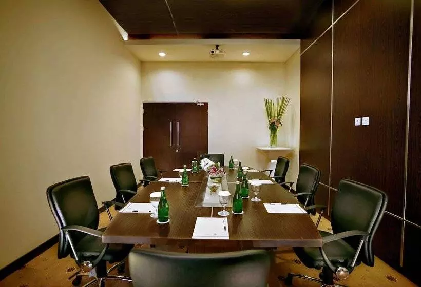 Hotelli Atria Residences Gading Serpong