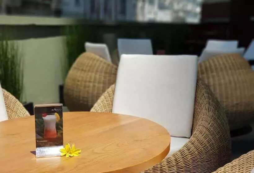 Hotelli Atria Residences Gading Serpong