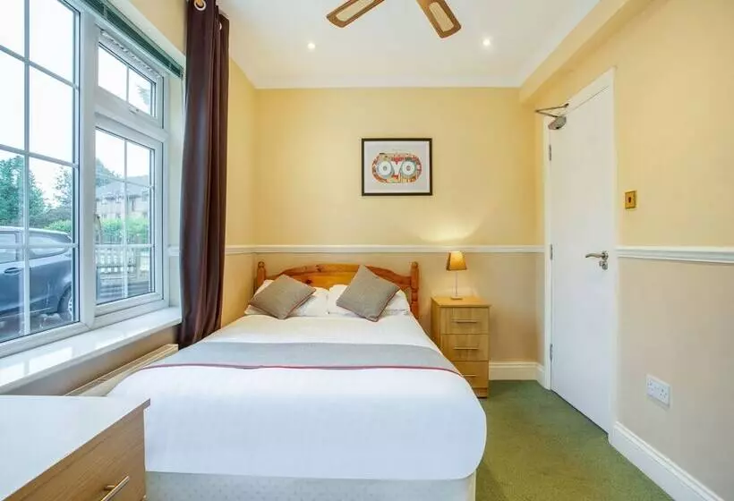 Hotelli Flexistay Ambers Gatwick Apart