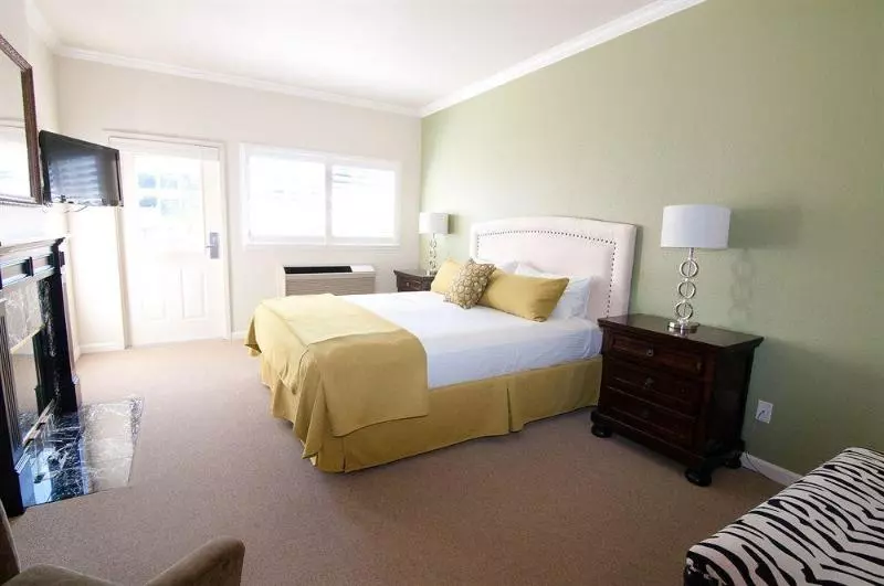 酒店 Geyserville Inn