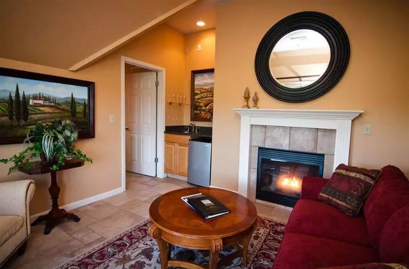 酒店 Geyserville Inn