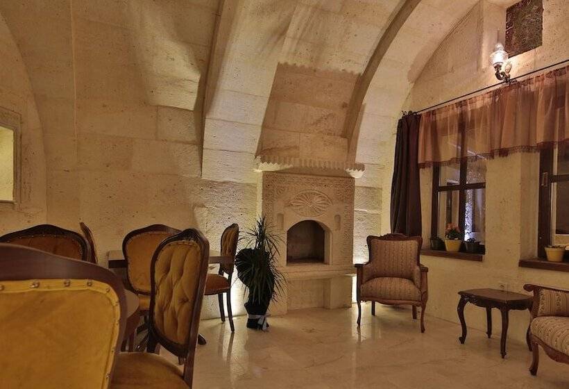 هتل Golden Cave Suites