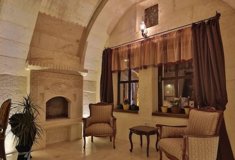 هتل Golden Cave Suites