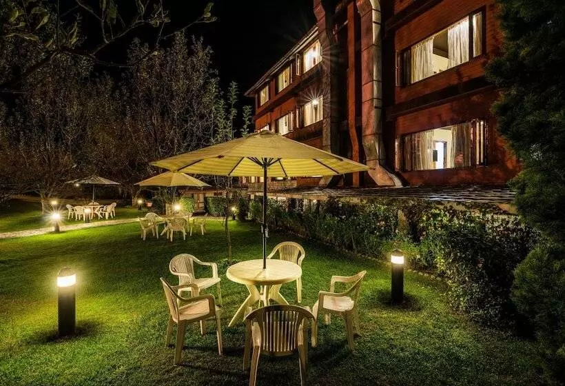 هتل Honeymoon Inn  Manali